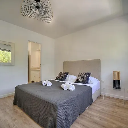 Appartement Attique Antibois - Piscine - Vue - Parking - Wifi Antibes