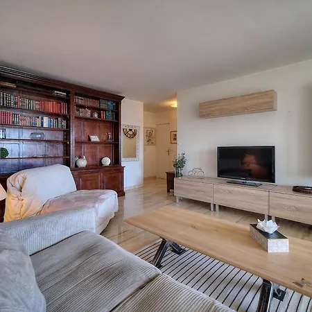 Appartement Attique Antibois - Piscine - Vue - Parking - Wifi Antibes