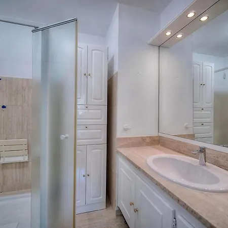 Apartment Attique Antibois - Piscine - Vue - Parking - Wifi Antibes