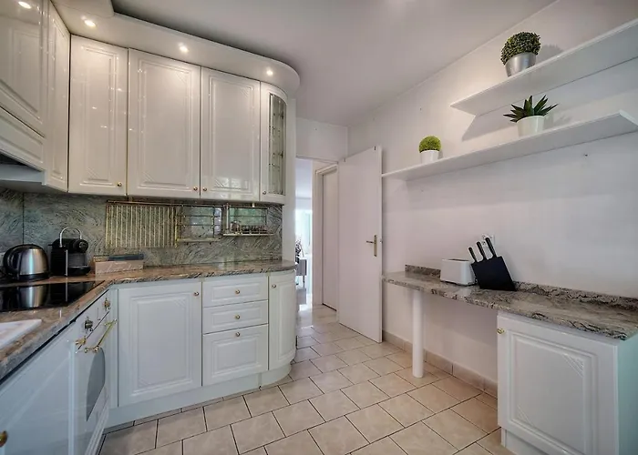 Attique Antibois - Piscine - Vue - Parking - Wifi *