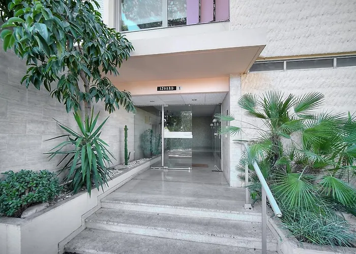 Apartment Attique Antibois - Piscine - Vue - Parking - Wifi Antibes